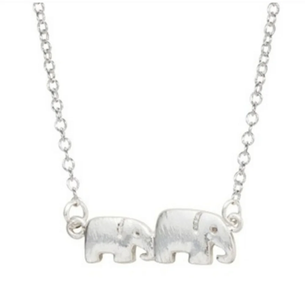 Elephant chain necklace silver one size